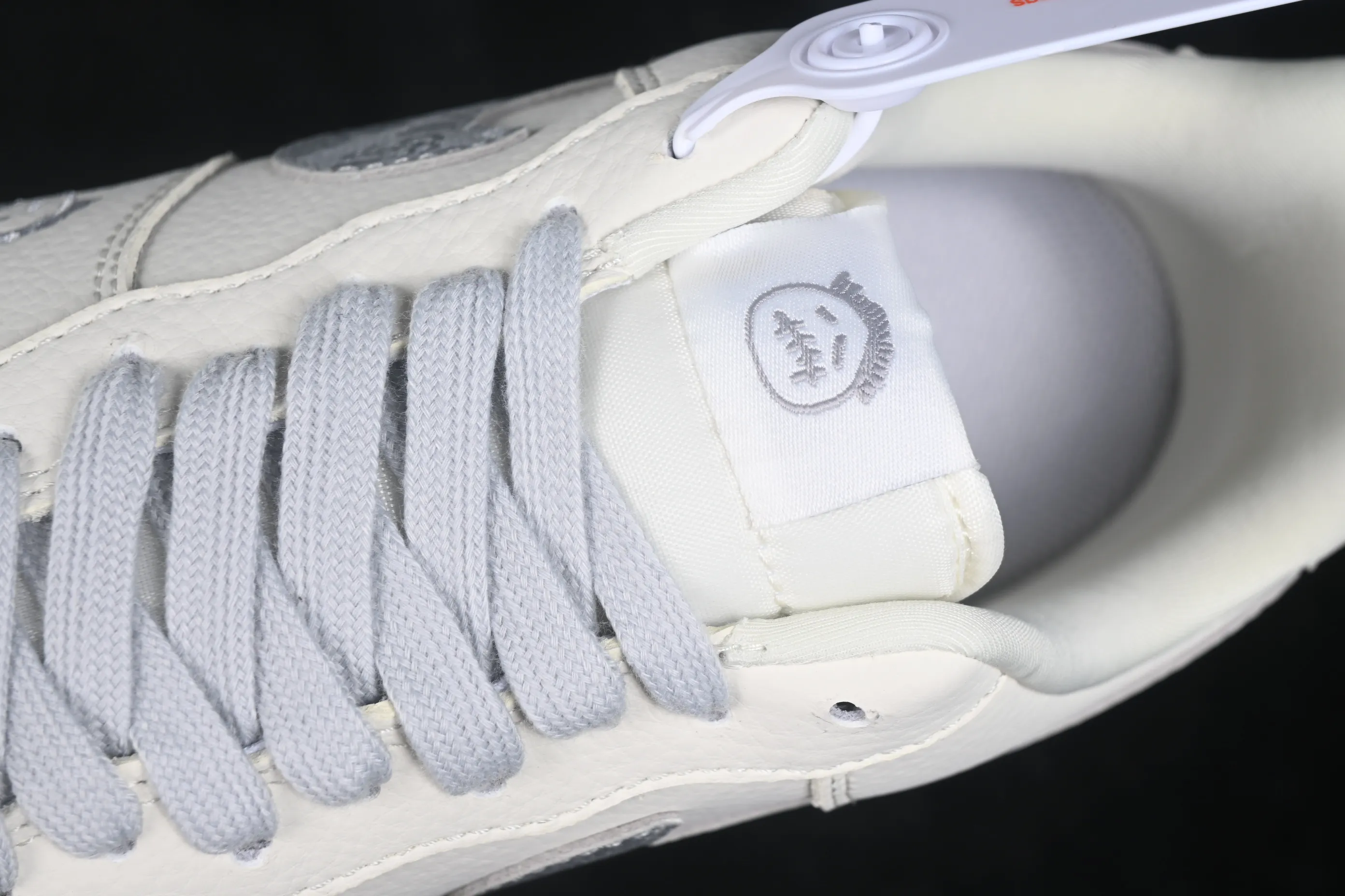 All categories Nk Air Force 1 Air Force series Nk Air Force 1 Low Air Force low-top Nike Air Force 1'07 Low joint model Air Force 1 low-top casual sneakers DW8806-013